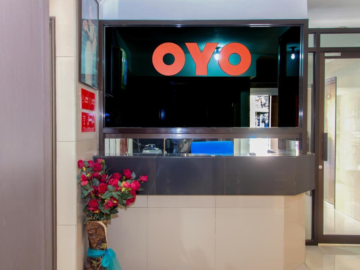 Oyo 89851 Leila Hotel SDK Exteriör bild